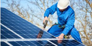 Installation Maintenance Panneaux Solaires Photovoltaïques à Casties-Labrande